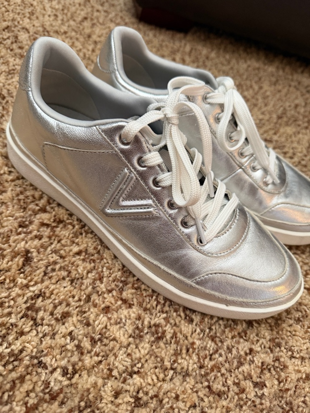Vionic Silver Metallic Lace-Up Sneakers